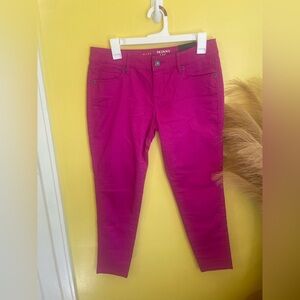 ☀️The Limited Vibrant Pink Skinny Jeans